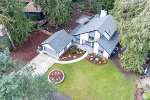 11785 Penny Pl NE, Bainbridge Island, WA 98110 - Photo 3