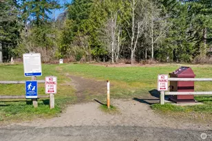 1237 Meander Wy SE, North Bend, WA 98045 - Photo 35