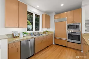 2800 68th Ave SE, Mercer Island, WA 98040 - Photo 15