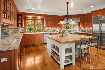 9100 NE 42nd Street, Yarrow Point, WA 98004 - Photo 17