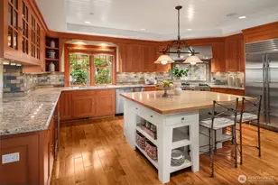 9100 NE 42nd St, Yarrow Point, WA 98004 - Photo 17