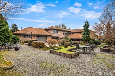 9100 NE 42nd Street, Yarrow Point, WA 98004 - Photo 35