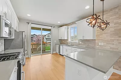 13206 189th Avenue E, Bonney Lake, WA 98391 - Photo 7