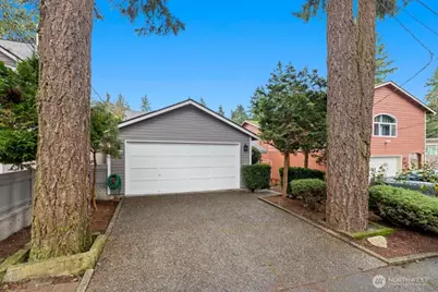 14016 Lenora Place N, Seattle, WA 98133 - Photo 3