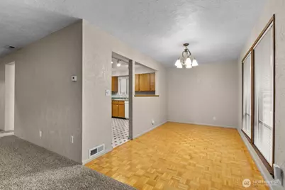 14016 Lenora Place N, Seattle, WA 98133 - Photo 17