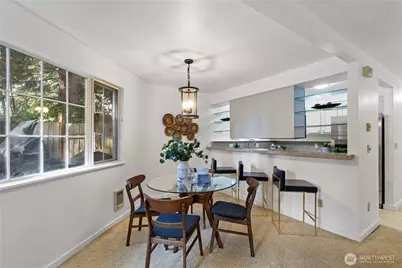 12003 100th Avenue NE #101, Kirkland, WA 98034 - Photo 7