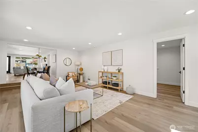 515 NE 123rd Street, Seattle, WA 98125 - Photo 33