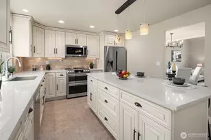 3409 Broadmoor Dr NE, Federal Way, WA 98422 - Photo 13