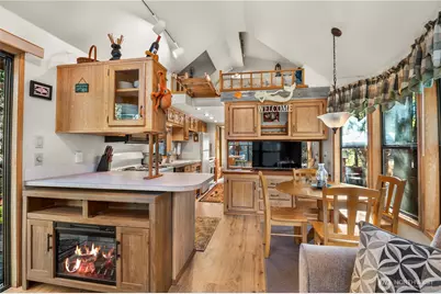 611 N Rainbow Way, Hoodsport, WA 98548 - Photo 5