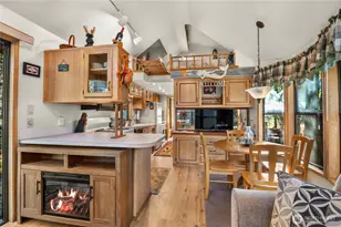 611 N Rainbow Way, Hoodsport, WA 98548 - Photo 5