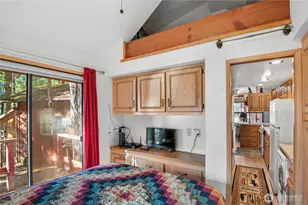 611 N Rainbow Way, Hoodsport, WA 98548 - Photo 13