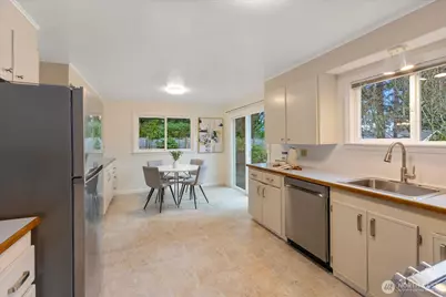 17839 1st Avenue NW, Shoreline, WA 98177 - Photo 13