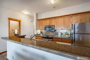 9499 Semiahmoo Pkwy, Blaine, WA 98230 - Photo 11