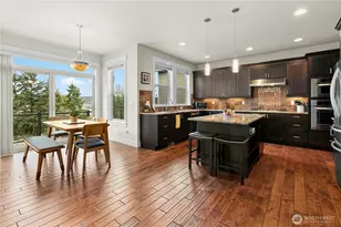 2744 NW Pine Cone Pl, Issaquah, WA 98027 - Photo 17