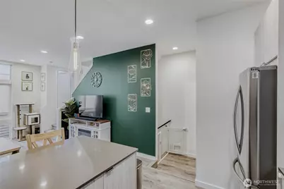 4805 B Delridge Way SW, Seattle, WA 98106 - Photo 9