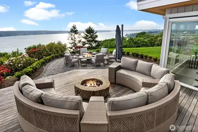 3404 Shorecliff Drive NE, Tacoma, WA 98422 - Photo 9