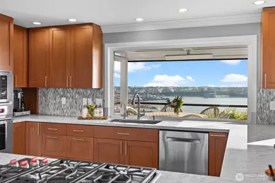 3404 Shorecliff Drive NE, Tacoma, WA 98422 - Photo 7