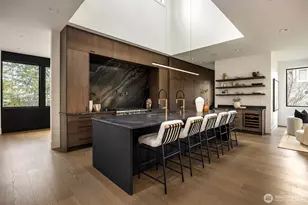 5808 Lakeview Dr, Kirkland, WA 98033 - Photo 7