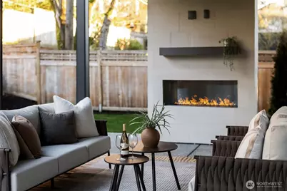 5808 Lakeview Drive, Kirkland, WA 98033 - Photo 15