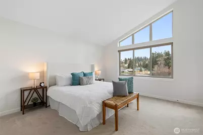 7630 129th Avenue SE, Newcastle, WA 98056 - Photo 15