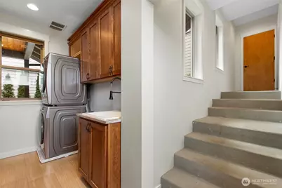 7630 129th Avenue SE, Newcastle, WA 98056 - Photo 29