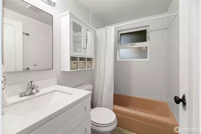 11469 37th Avenue SW, Seattle, WA 98146 - Photo 15