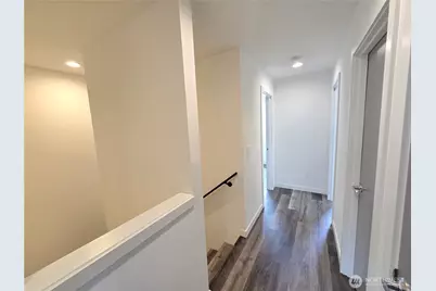 4709 B 8th Avenue NE, Seattle, WA 98105 - Photo 11