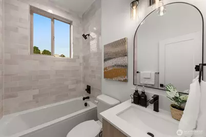 4416 Midvale Avenue N, Seattle, WA 98103 - Photo 9
