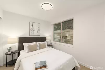 4416 Midvale Avenue N, Seattle, WA 98103 - Photo 15