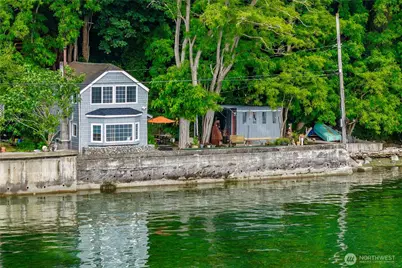 230 S 219th Street, Normandy Park, WA 98198 - Photo 3