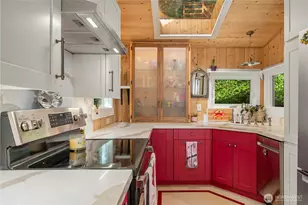 230 S 219th St, Normandy Park, WA 98198 - Photo 19