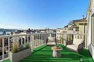 2349 Boylston Ave E, Seattle, WA 98102 - Photo 17