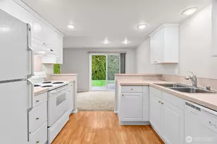 2422 Olympia Ave NE, Olympia, WA 98506 - Photo 15