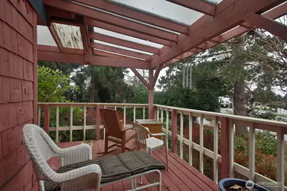 6423 Admiralty Way, Freeland, WA 98249 - Photo 3