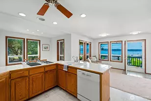 11427 Tulare Way W, Tulalip, WA 98271 - Photo 3