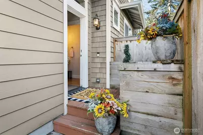 8030 212th Street SW, Edmonds, WA 98026 - Photo 3