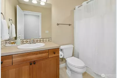 8030 212th Street SW, Edmonds, WA 98026 - Photo 25