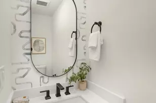 14321 C Interlake Ave N, Seattle, WA 98133 - Photo 9