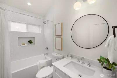 14321 C Interlake Avenue N, Seattle, WA 98133 - Photo 23