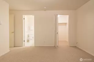 2022 NW 64th St, Seattle, WA 98107 - Photo 13