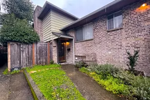 2022 NW 64th St, Seattle, WA 98107 - Photo 1