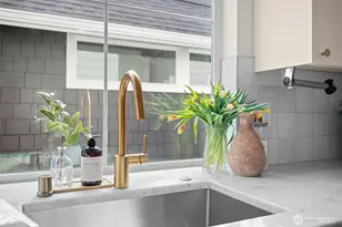 2815 E Denny Way, Seattle, WA 98122 - Photo 11