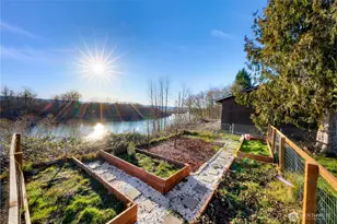 8204 Riverview Rd, Snohomish, WA 98290 - Photo 33