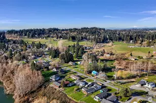 8204 Riverview Rd, Snohomish, WA 98290 - Photo 37