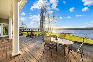 649 E Lake Sammamish Pkwy SE, Sammamish, WA 98074 - Photo 3