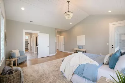 302 Waters Road, Castle Rock, WA 98611 - Photo 15