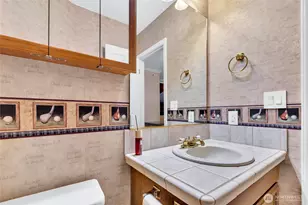 15800 Village Green Dr, Mill Creek, WA 98012 - Photo 19