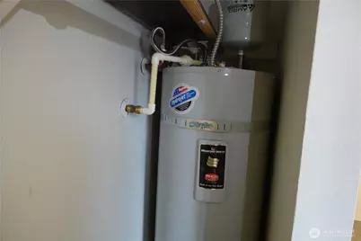 2250 I Street NE, Auburn, WA 98002 - Photo 19