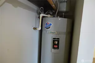 2250 I St NE, Auburn, WA 98002 - Photo 19