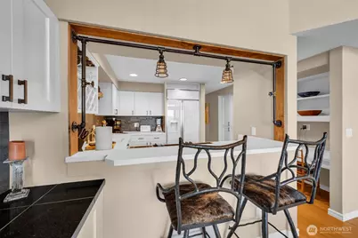 7019 47th Avenue SW #18, Seattle, WA 98136 - Photo 25